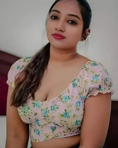 Call Girls Manish Nagar Cash On Delivery